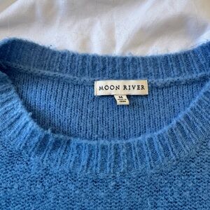 Moon River Women's Cozy Blue Crew Neck Sweater